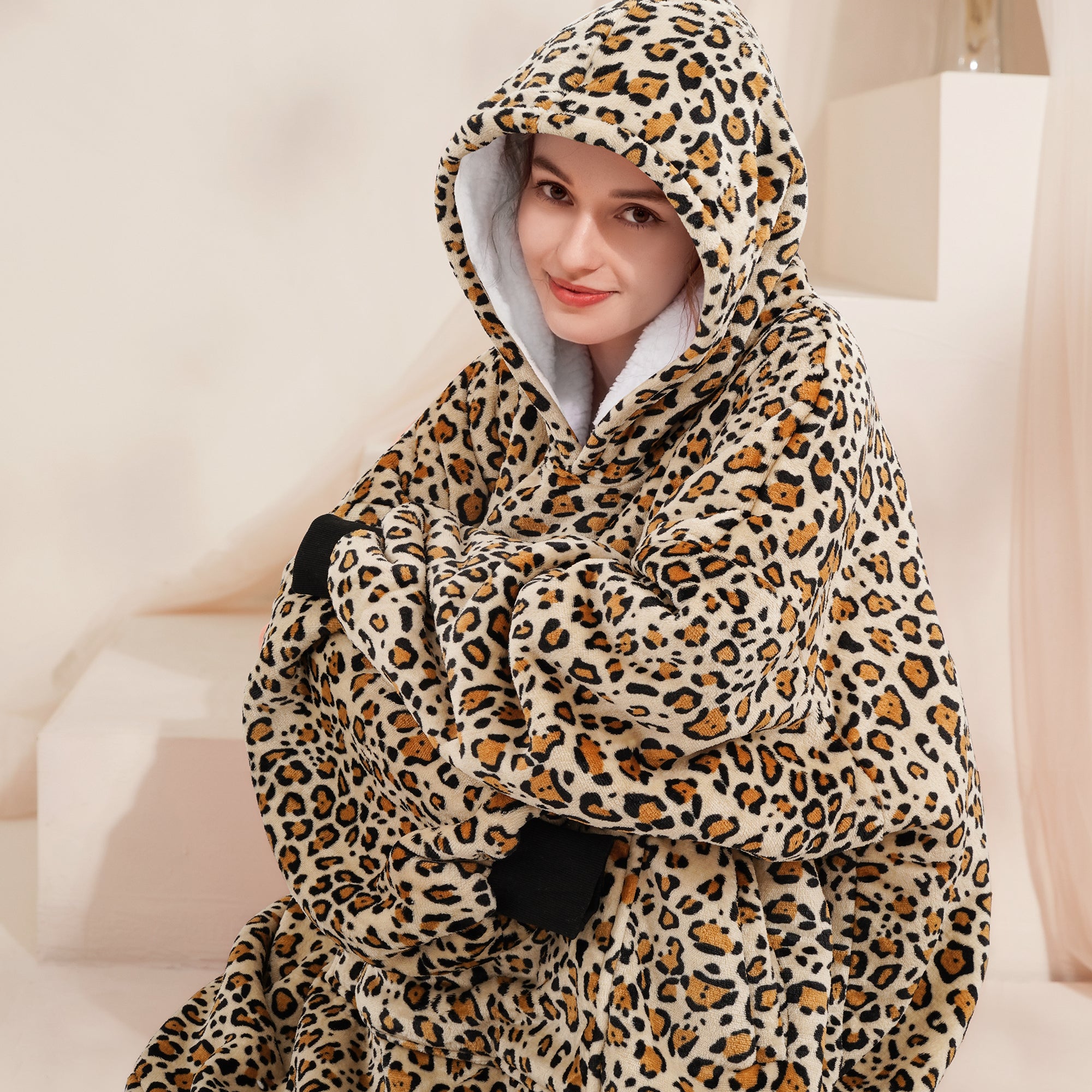 Leopard Blanket Hoodie - NARECTE