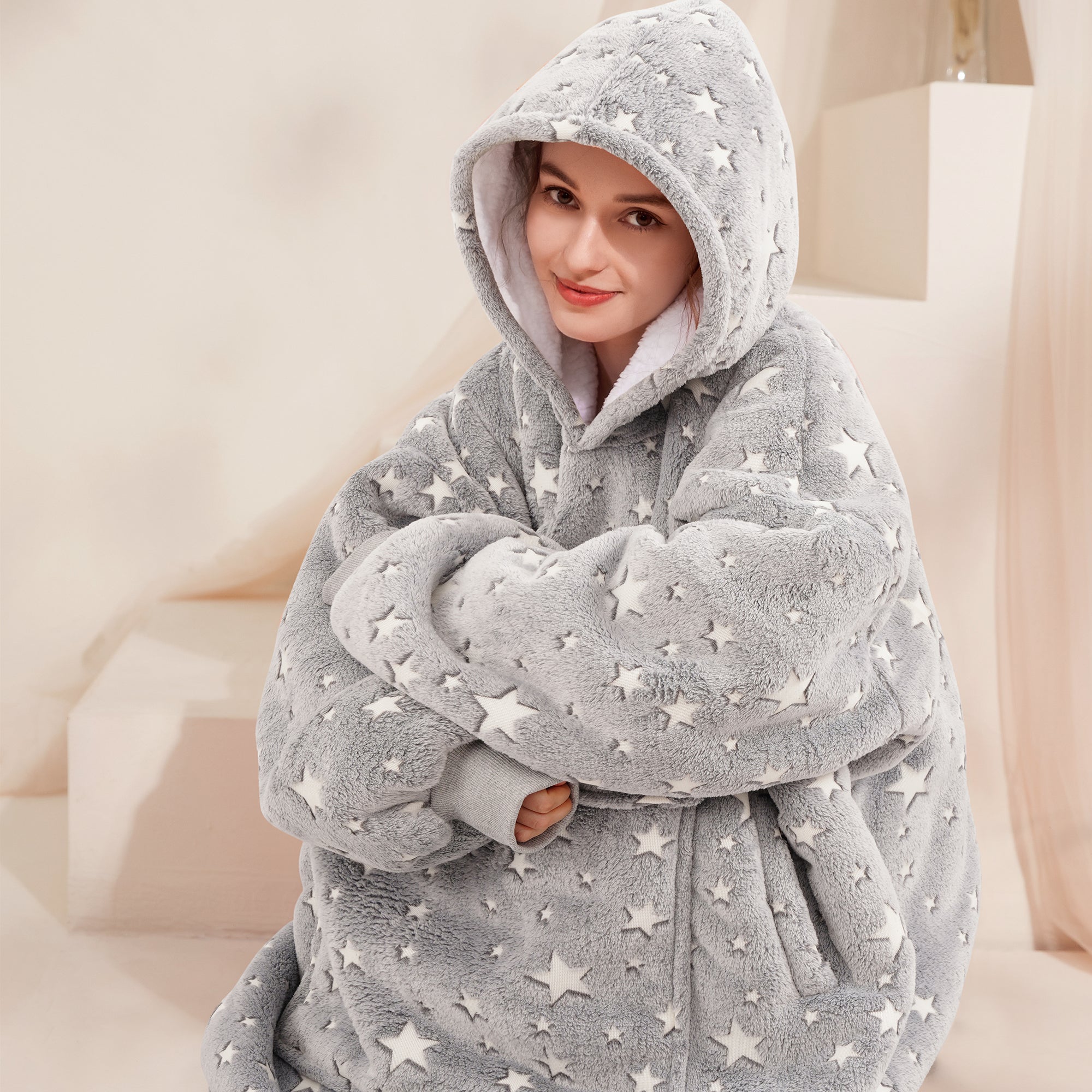 Luminous Blanket Hoodie - NARECTE